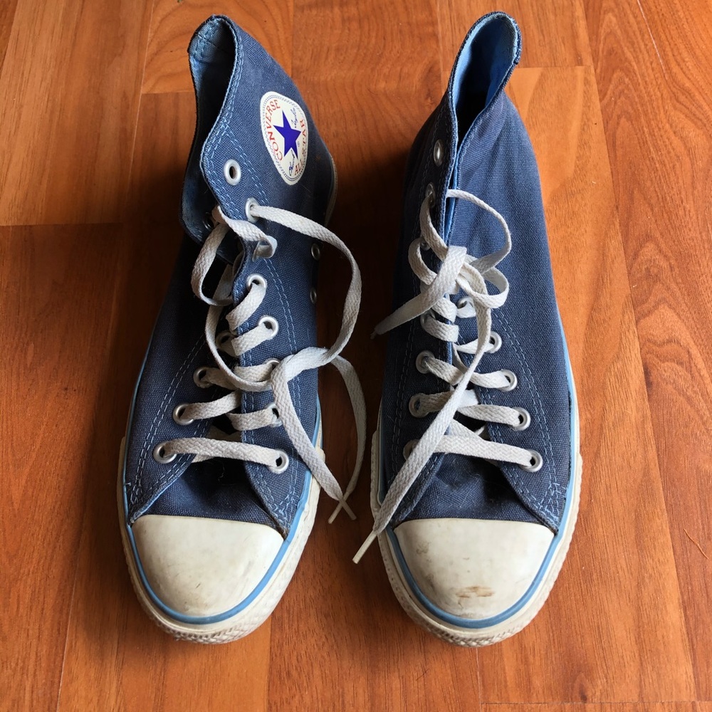 Blue converse high tops sneakers